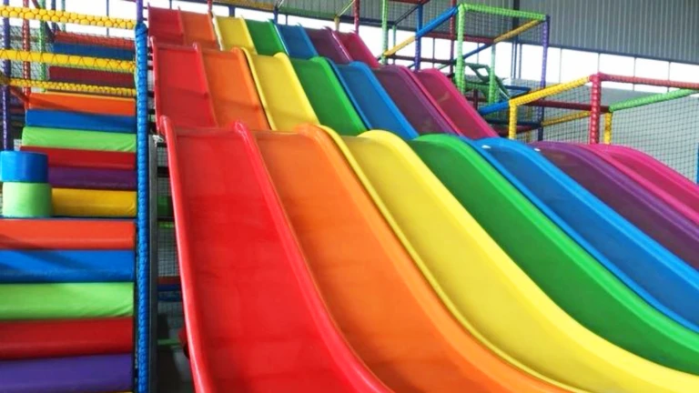 Biggest Indoor Playground World Fun Waterpark ekran görüntüsü